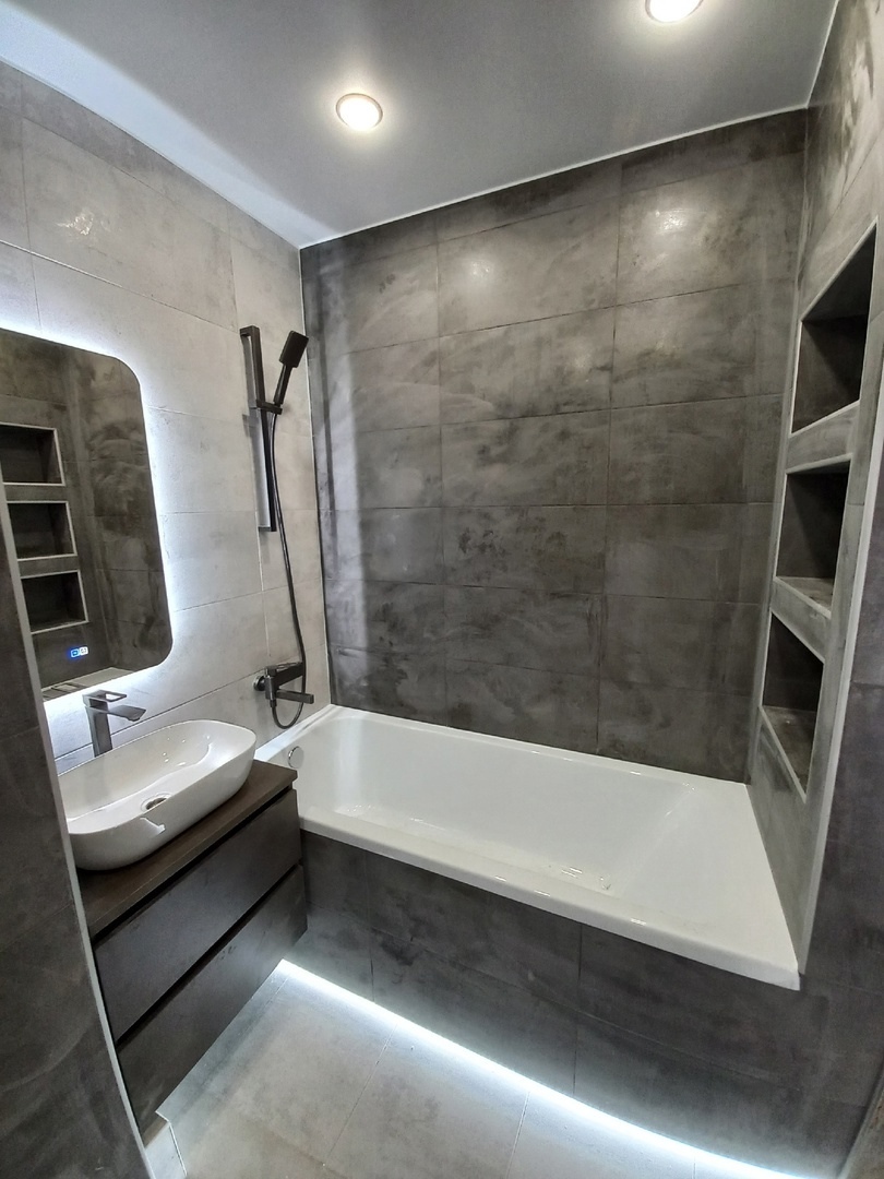 Ремонт ванных комнату в Череповце, ремонт туалетов в Череповце, ремонт санузлов в Череповце, плиточные работы в Череповце, плиточник в Череповце