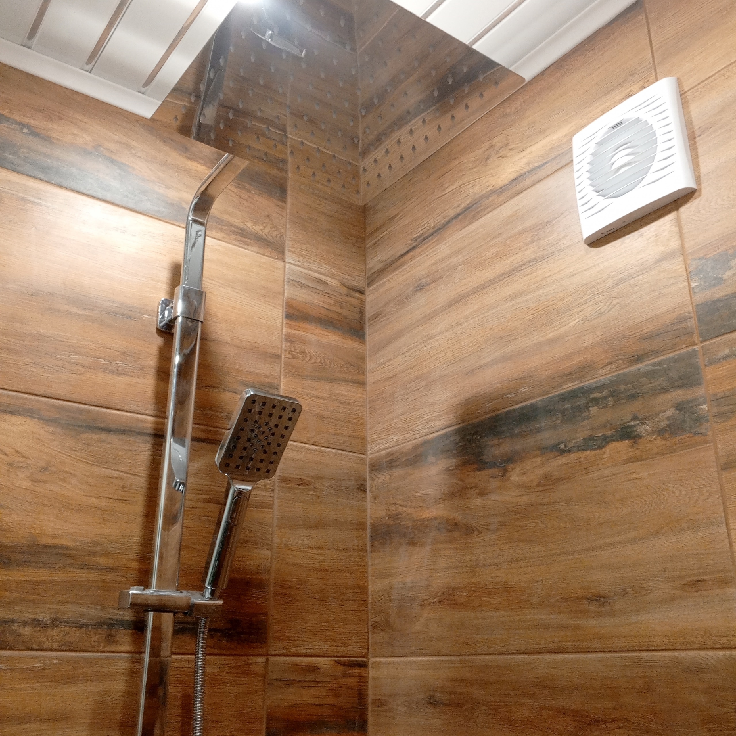 Ремонт ванных комнату в Москве, ремонт туалетов в Москве, ремонт санузлов в Москве, плиточные работы в Москве, плиточник в Москве