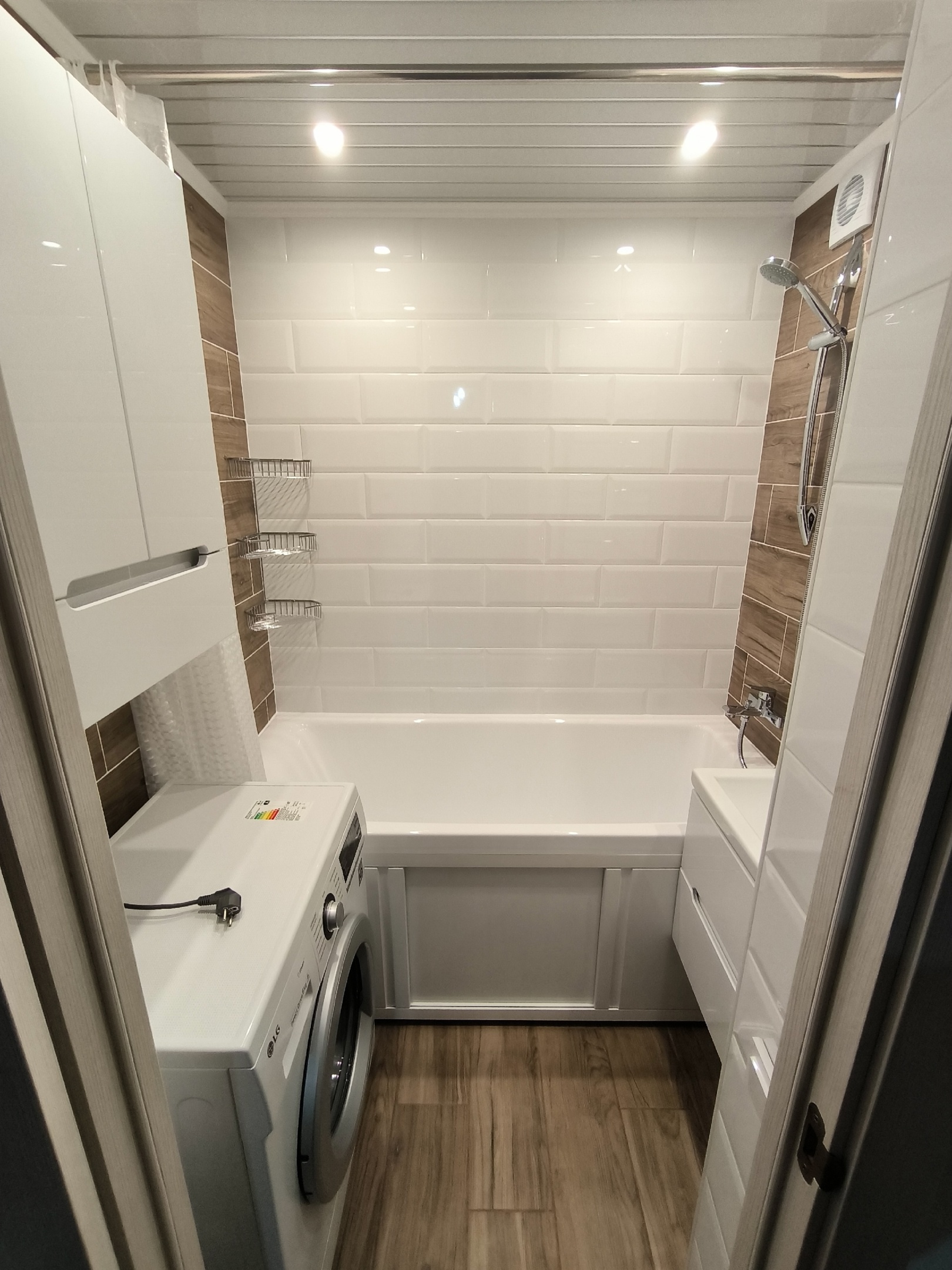 Ремонт ванных комнату в Санкт-Петербурге, ремонт туалетов в Санкт-Петербурге, ремонт санузлов в Санкт-Петербурге, плиточные работы в Санкт-Петербурге, плиточник в Санкт-Петербурге