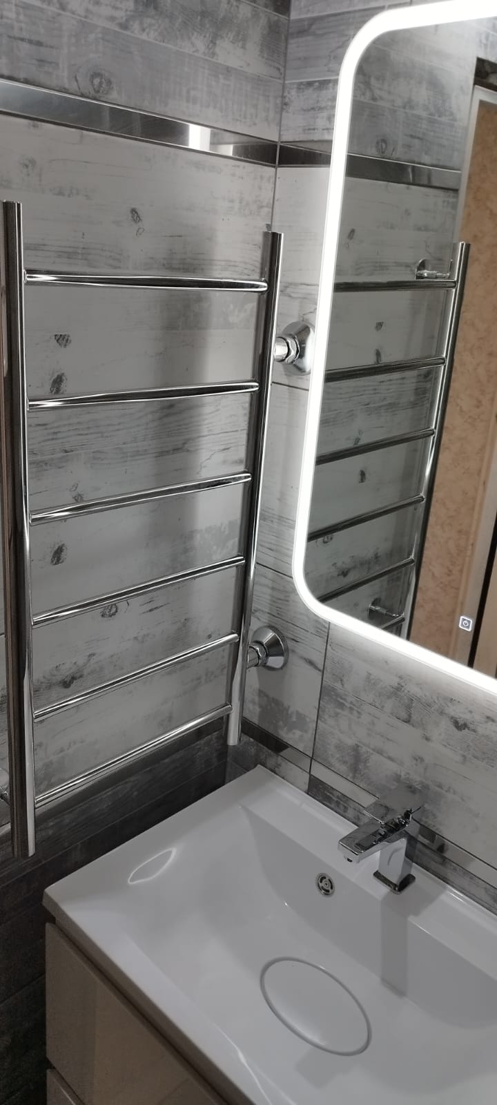 Ремонт ванных комнату в Череповце, ремонт туалетов в Череповце, ремонт санузлов в Череповце, плиточные работы в Череповце, плиточник в Череповце