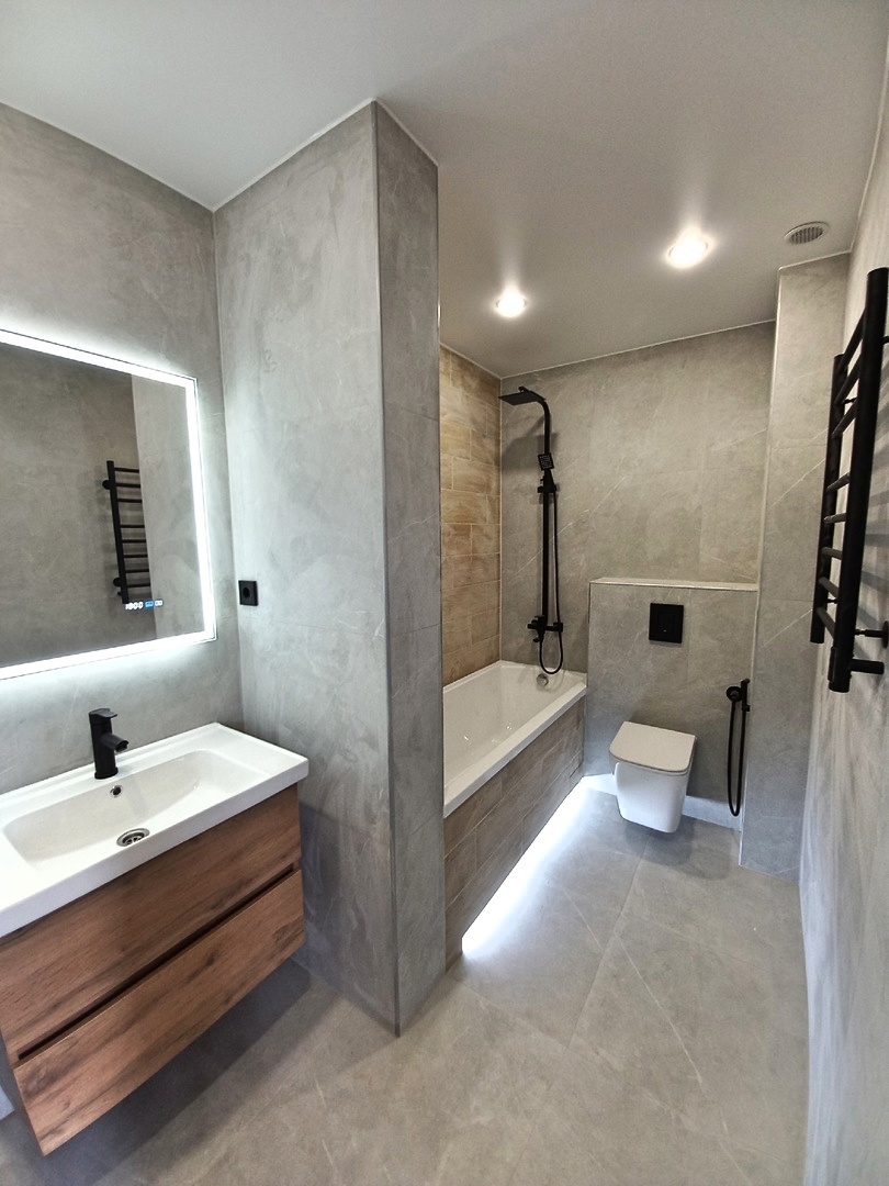 Ремонт ванных комнату в Череповце, ремонт туалетов в Череповце, ремонт санузлов в Череповце, плиточные работы в Череповце, плиточник в Череповце