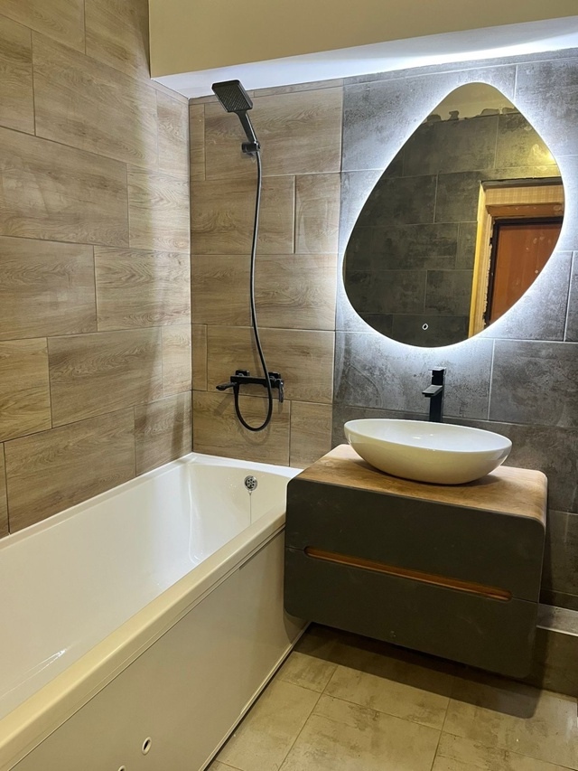 Ремонт ванных комнату в Череповце, ремонт туалетов в Череповце, ремонт санузлов в Череповце, плиточные работы в Череповце, плиточник в Череповце