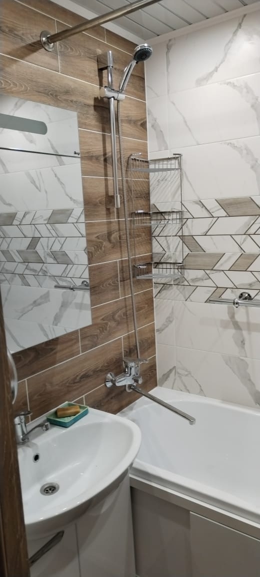 Ремонт ванных комнату в Череповце, ремонт туалетов в Череповце, ремонт санузлов в Череповце, плиточные работы в Череповце, плиточник в Череповце