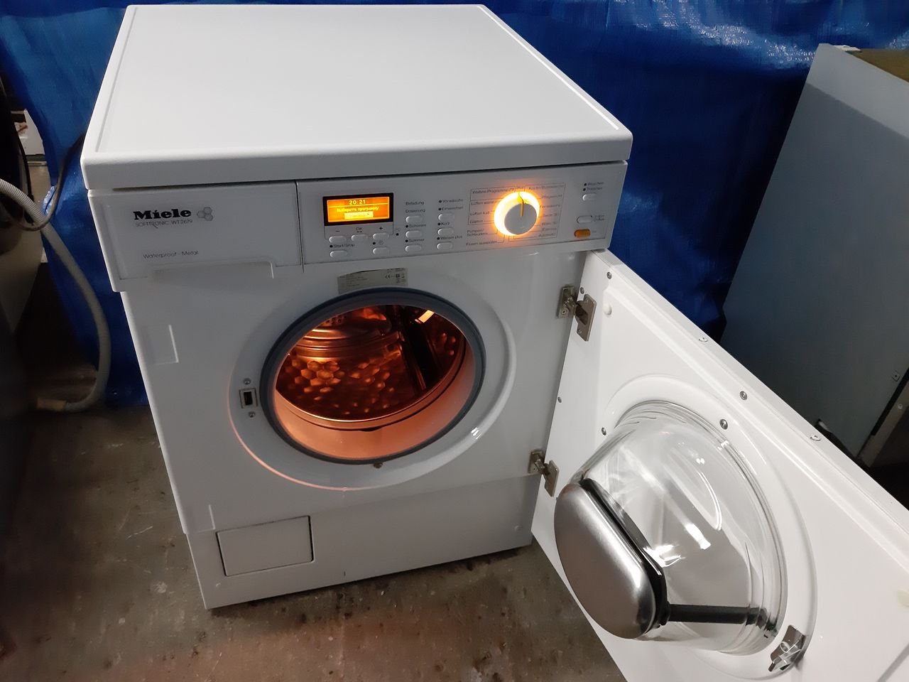 Стиральная машина Miele (Миле) не сливает воду