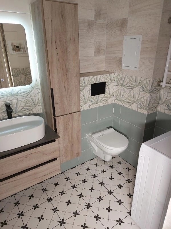 Ремонт ванных комнату в Твери, ремонт туалетов в Твери, ремонт санузлов в Твери, плиточные работы в Твери, плиточник в Твери