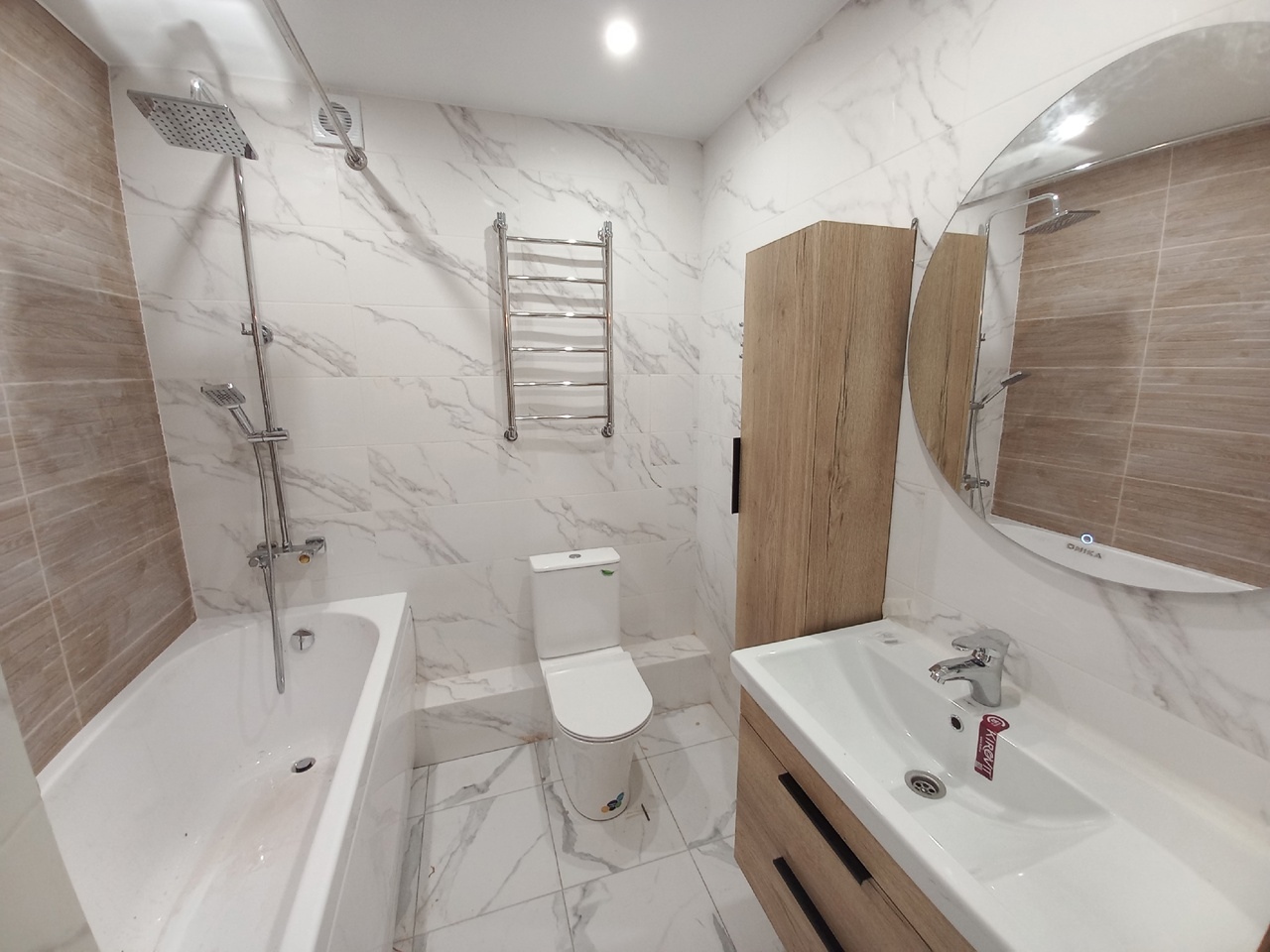 Ремонт ванных комнату в Твери, ремонт туалетов в Твери, ремонт санузлов в Твери, плиточные работы в Твери, плиточник в Твери