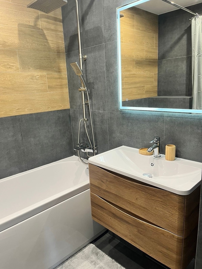 Ремонт ванных комнату в Валдае, ремонт туалетов в Валдае, ремонт санузлов в Валдае, плиточные работы в Валдае, плиточник в Валдае