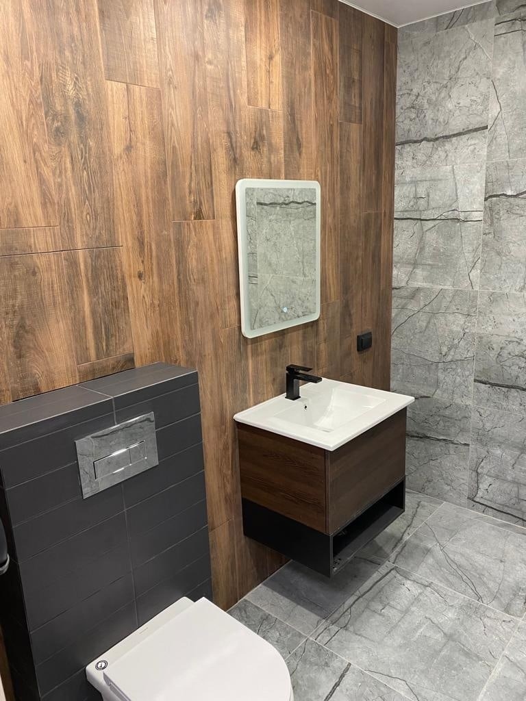 Ремонт ванных комнату в Валдае, ремонт туалетов в Валдае, ремонт санузлов в Валдае, плиточные работы в Валдае, плиточник в Валдае